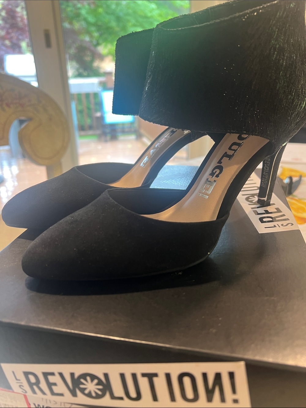 New size 8 Revolution Collection Black Suede Pointed-Toe Ankle-Cuff Heels